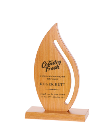 2304R Solid Wood Trophy 30.5cm