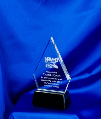 6813 19.5cm Weighted Base Acrylic Award