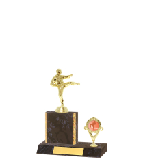  Gd Edged Trophy <Br>9.5cm Plus Figurine