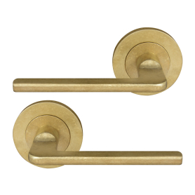 Chalet 64mm Large Rose Lever Set