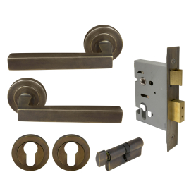 Federal Round Rose Entrance Set - E48