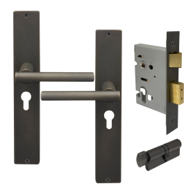 Charleston LP Square Entrance Set - E48