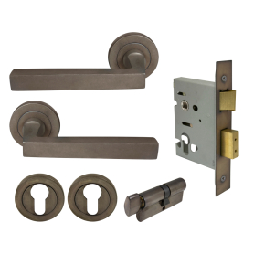 Federal Round Rose Entrance Set - E48