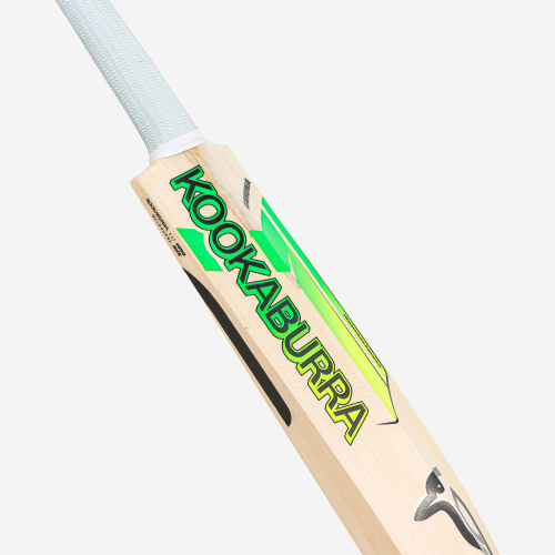 Kahuna Pro Players Junior Cricket Bat 26/27