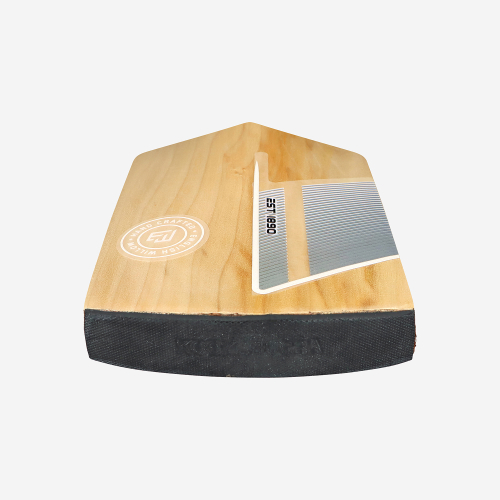 Kookaburra Ghost Pro 4.0 Junior Cricket Bat