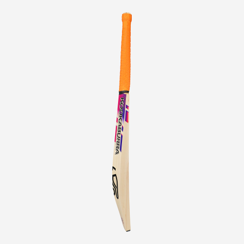 AURA PRO 4.0 SENIOR CRICKET BAT