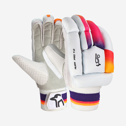 AURA PRO 7.0 BATTING GLOVES