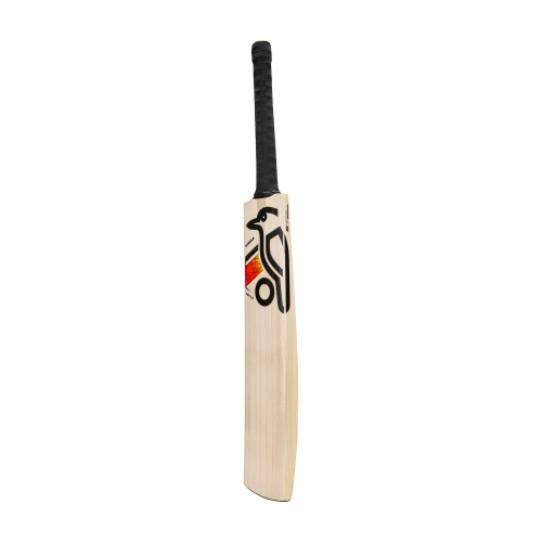 Diablo Pro 7.0 English Willow Cricket Bat - Junior