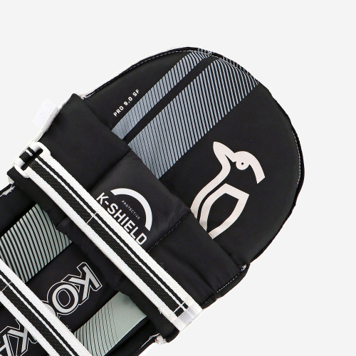 Pro 9.0 Slim Fit Batting Pads