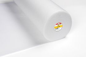 H640 (Mediumweight fusible batting)