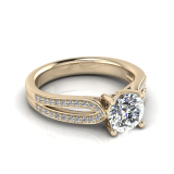 Round Claw Set | Band With Pave Set Stones 