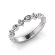 Claw Set Round Stones In Round And Diamond Shape | Half Round Shank 