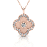 Clover Pendant With Scallop Set Edges