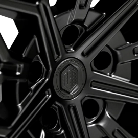 Urban UC9 - 23 - Satin Black (G Wagon)