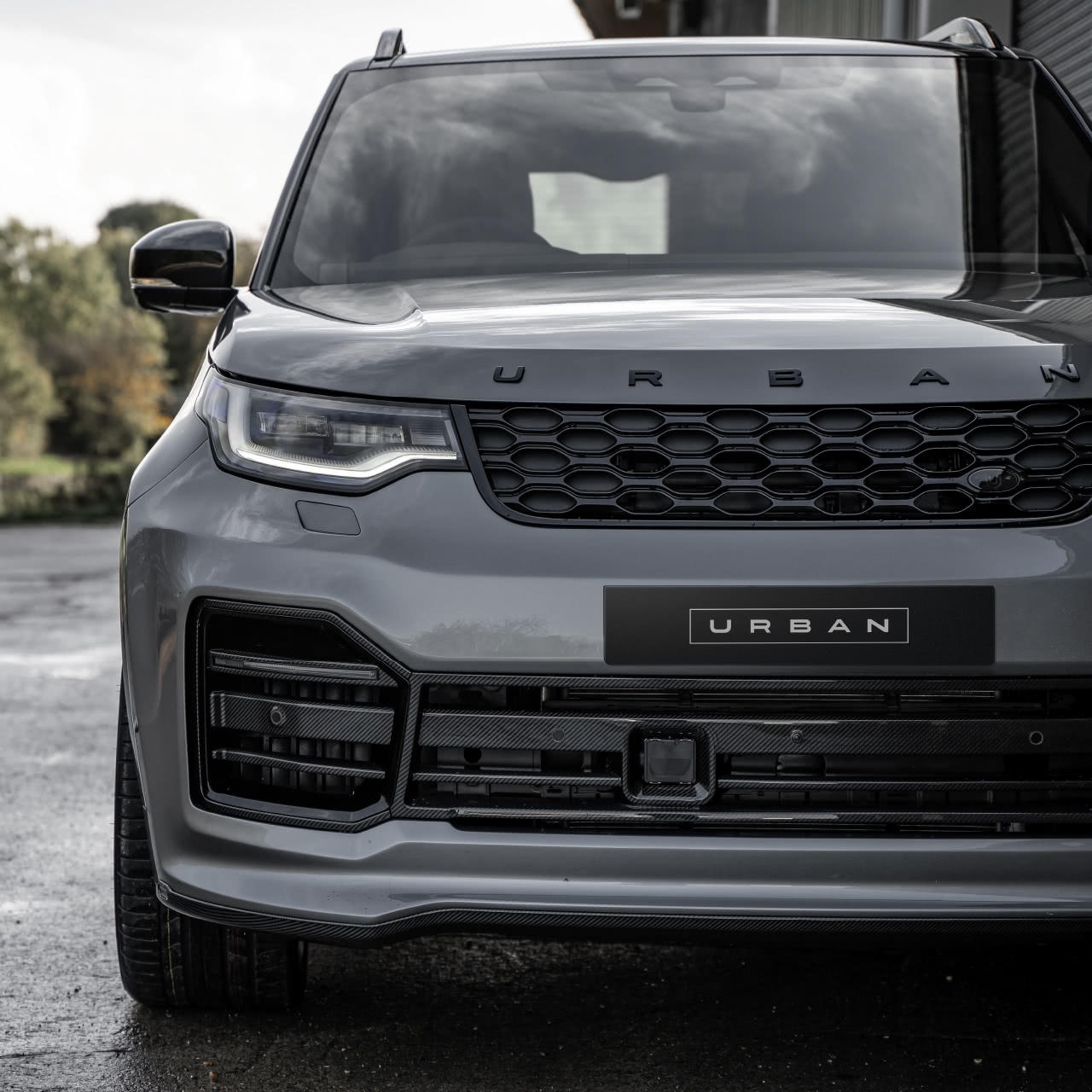 Classic Defender Side View