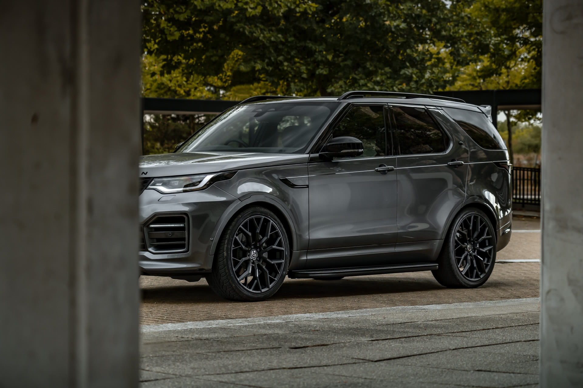 Discovery 5 Commercial