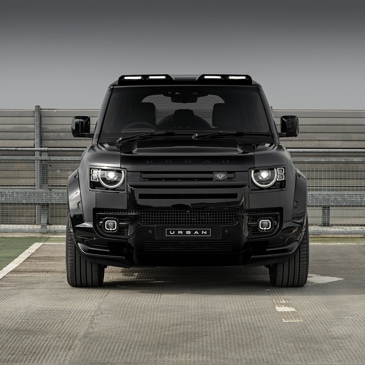 Classic Defender Side View